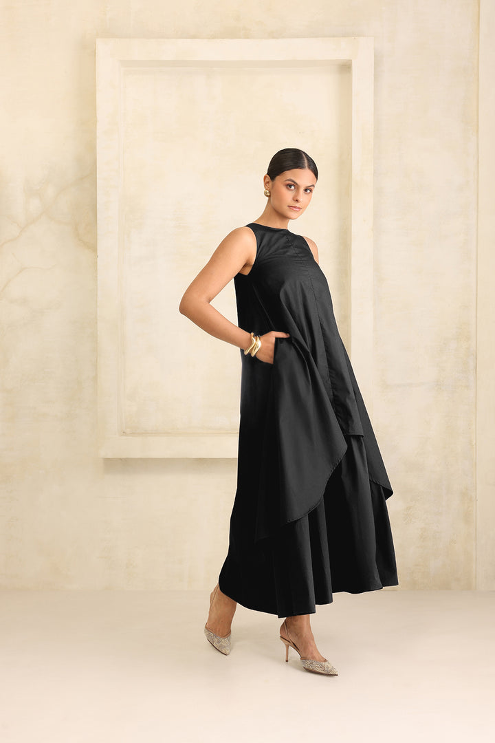 IRIS DOUBLE LAYERED DRESS- BLACK