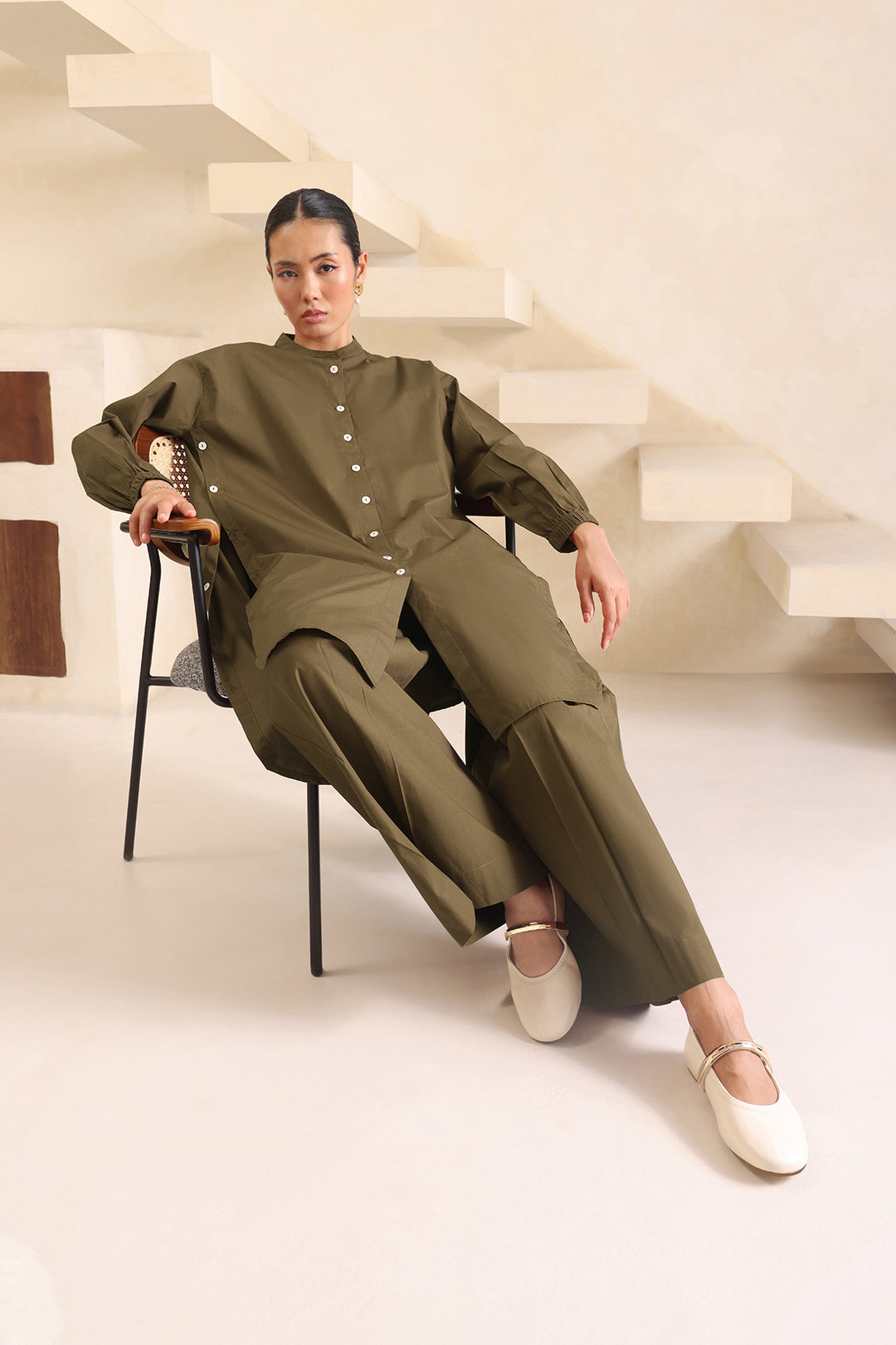 SAANJH CO-ORD SET WITH PLEATED PANT- OLIVE